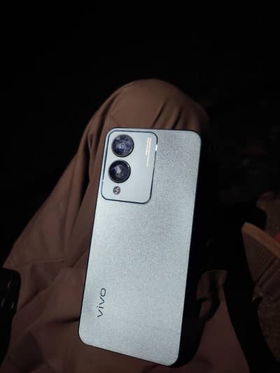 Vivo Y17s for sale