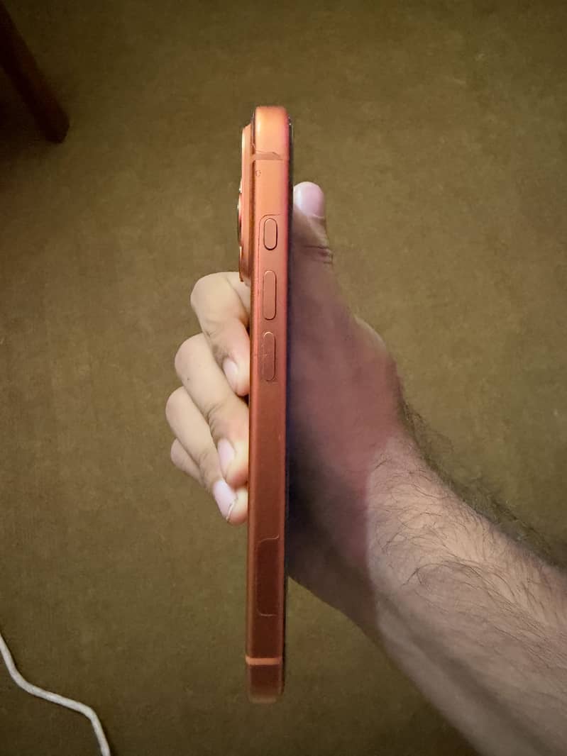 Apple iPhone 17 Pro 4