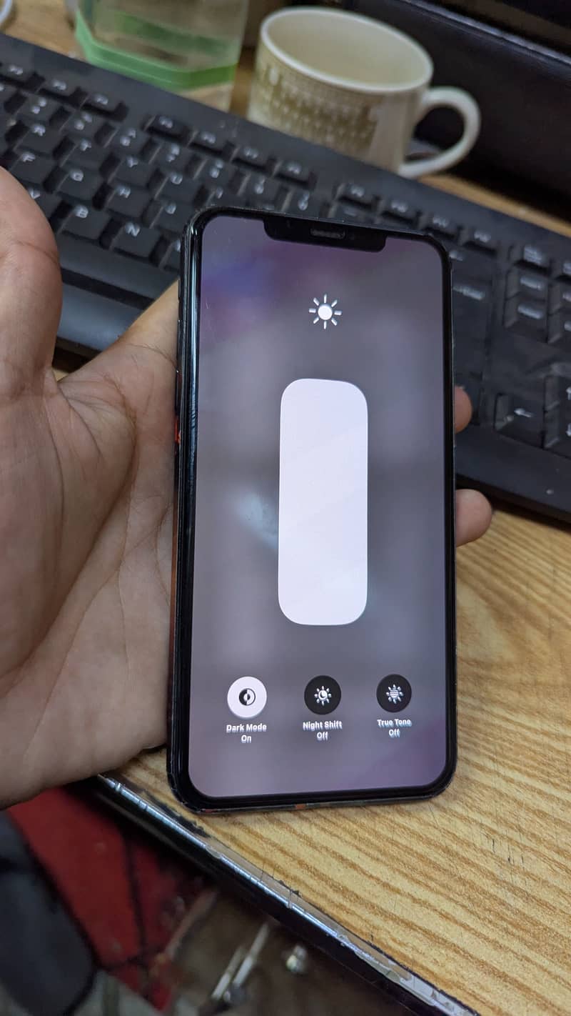 Apple iPhone 11 Pro Max 3