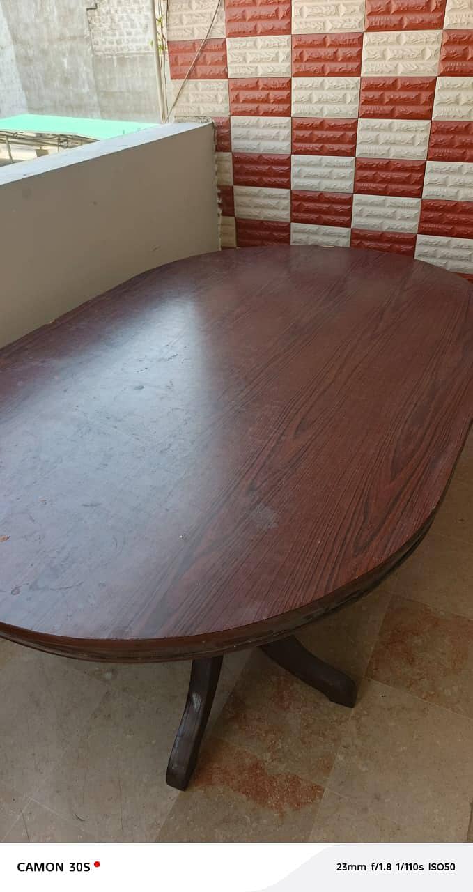 Dining Table with 6 chaires 0
