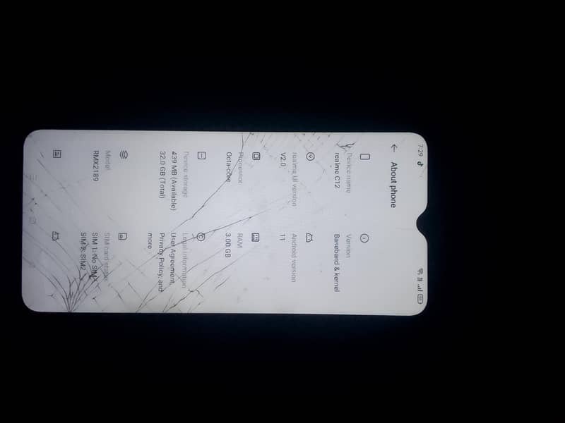 Realme C12 3