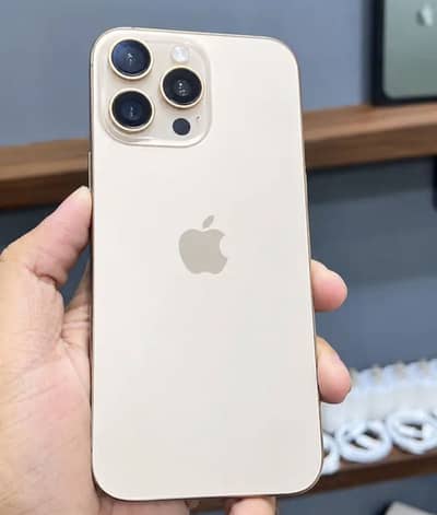 Apple iPhone 16 Pro Max