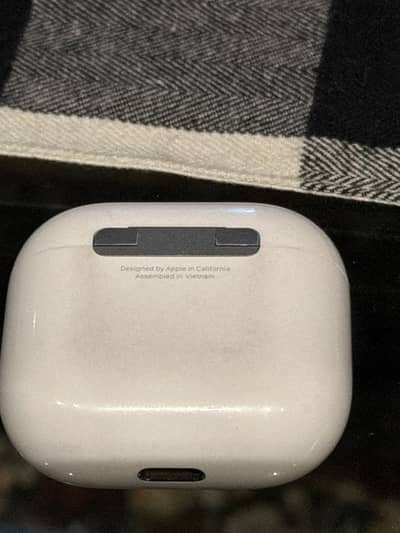 Apple AirPod 4