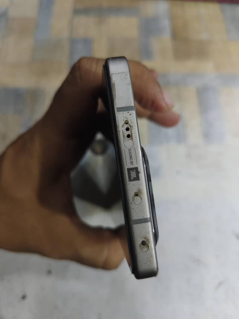 Infinix Note 50 4