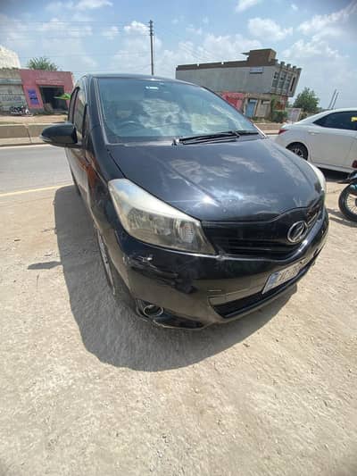 Toyota Vitz 2011