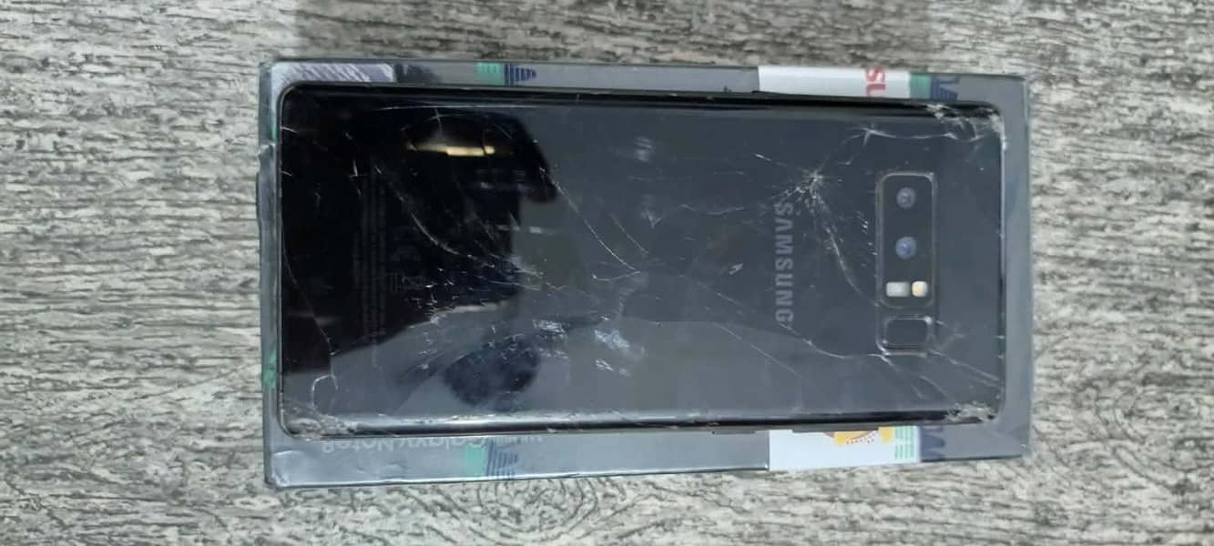 Samsung Mobile Note 8 3