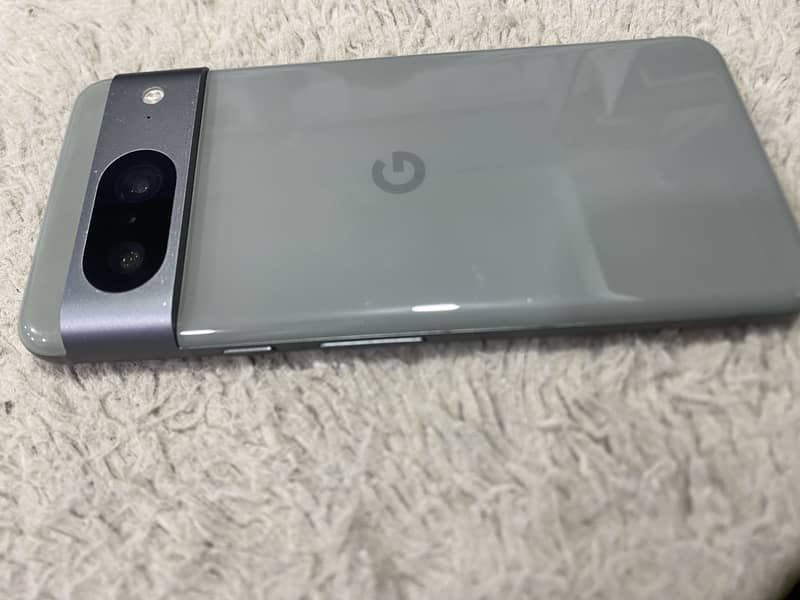 Google Pixel 8 3