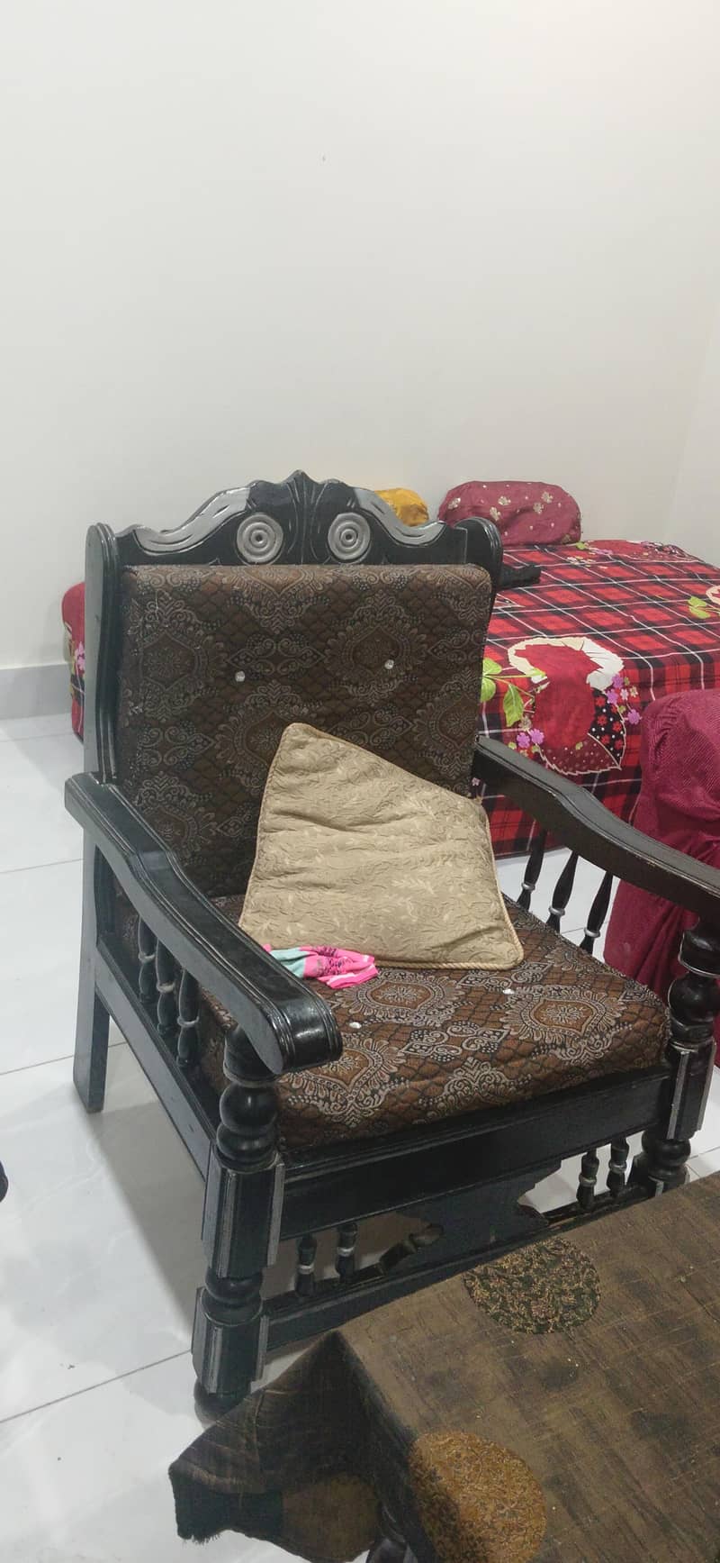 2 Sofas & 2 tables for sale 0