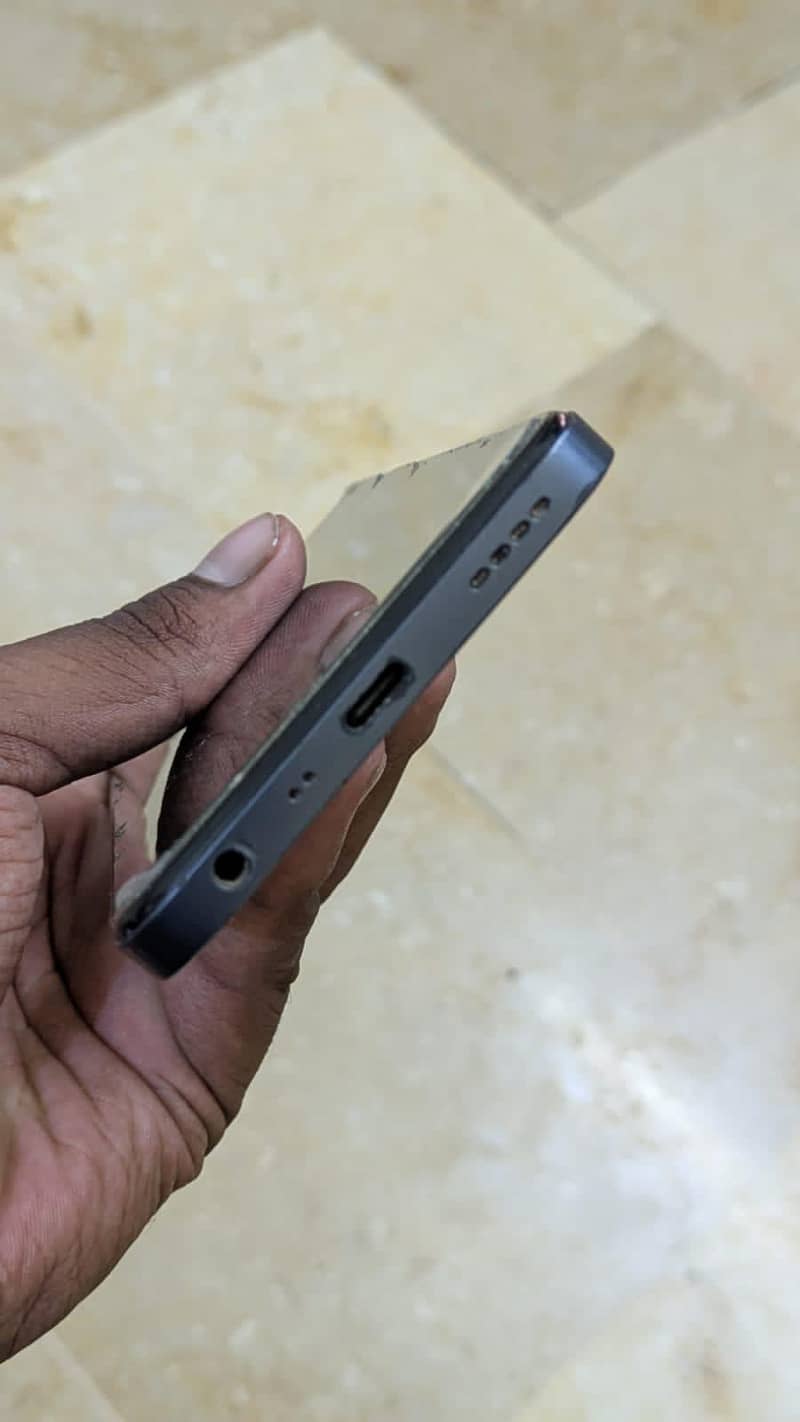 Realme C35 5