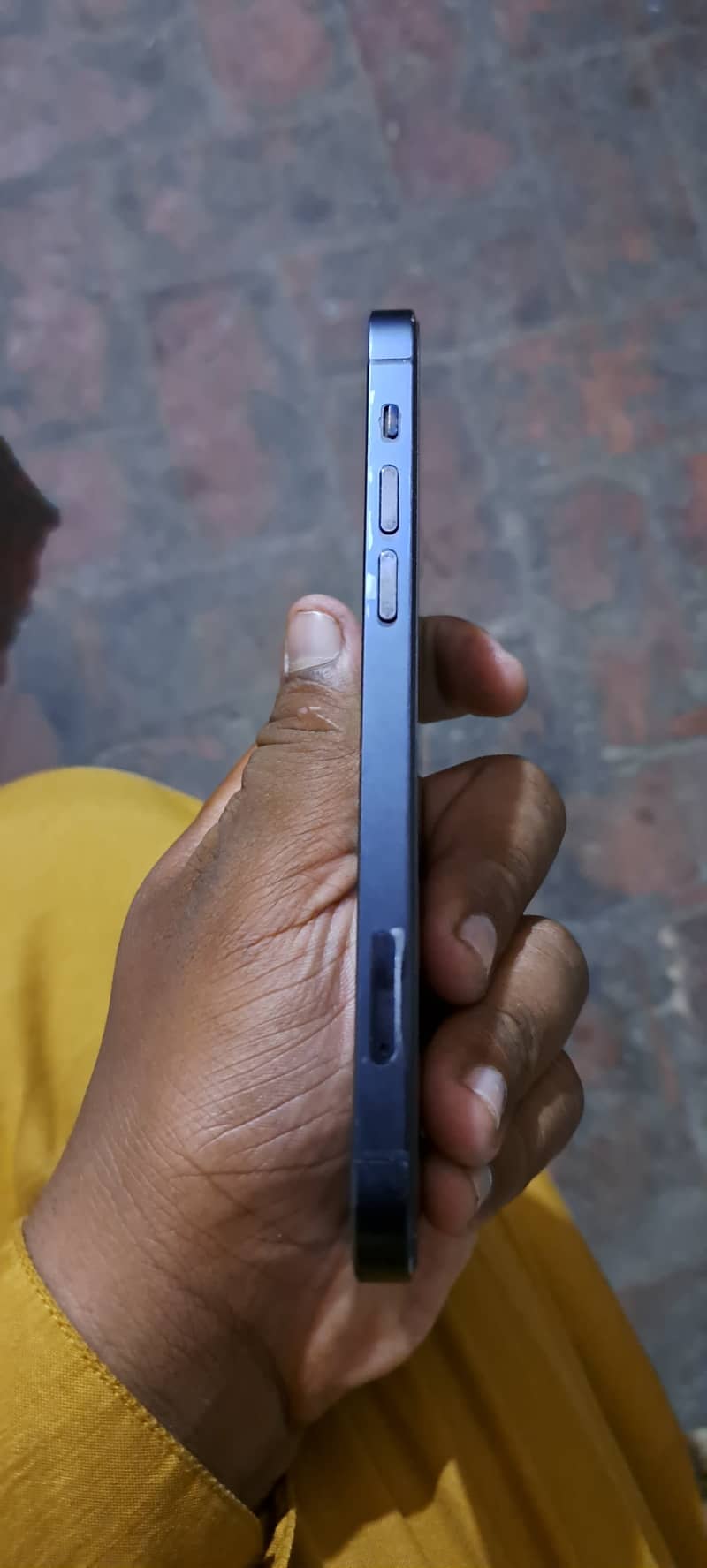 Apple iPhone 12 Pro 4