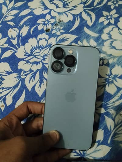 Apple iPhone 13 Pro