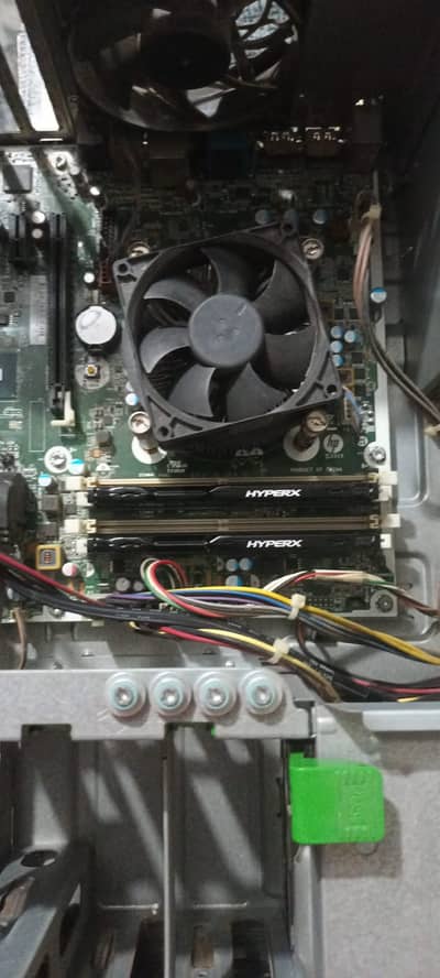 HP 800 G2 PC | Core i7 6th Gen(Original Kingston Heatsink RAMs)