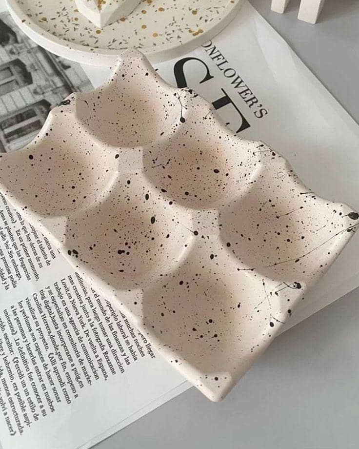 concrete egg tray 0