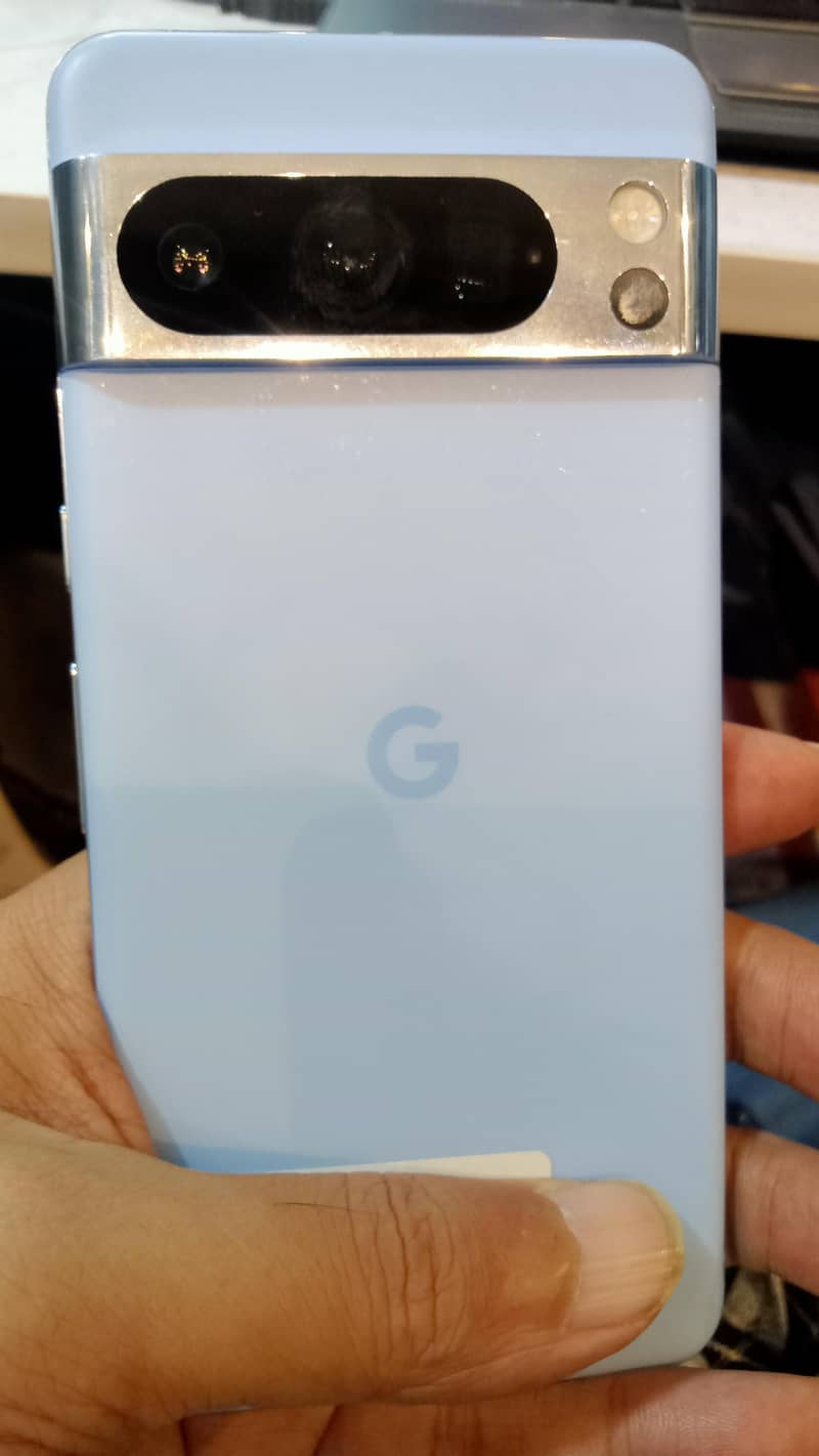 Google Pixel 8 Pro 0