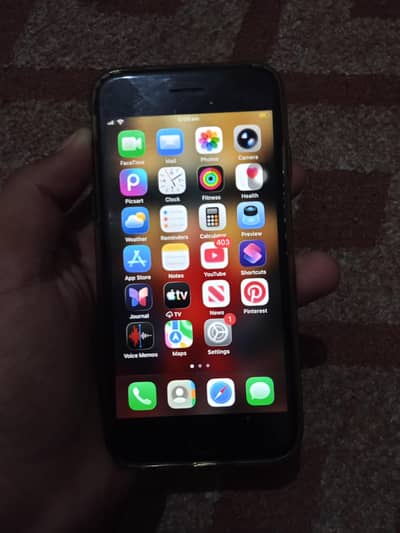 Apple iPhone SE