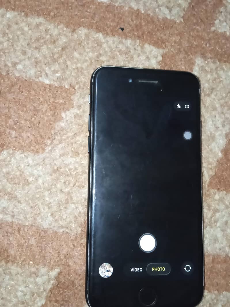 Apple iPhone SE 7