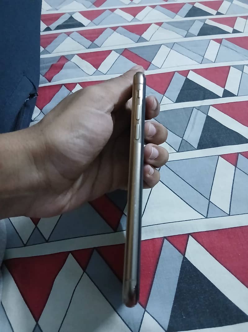 Apple iPhone XS 2