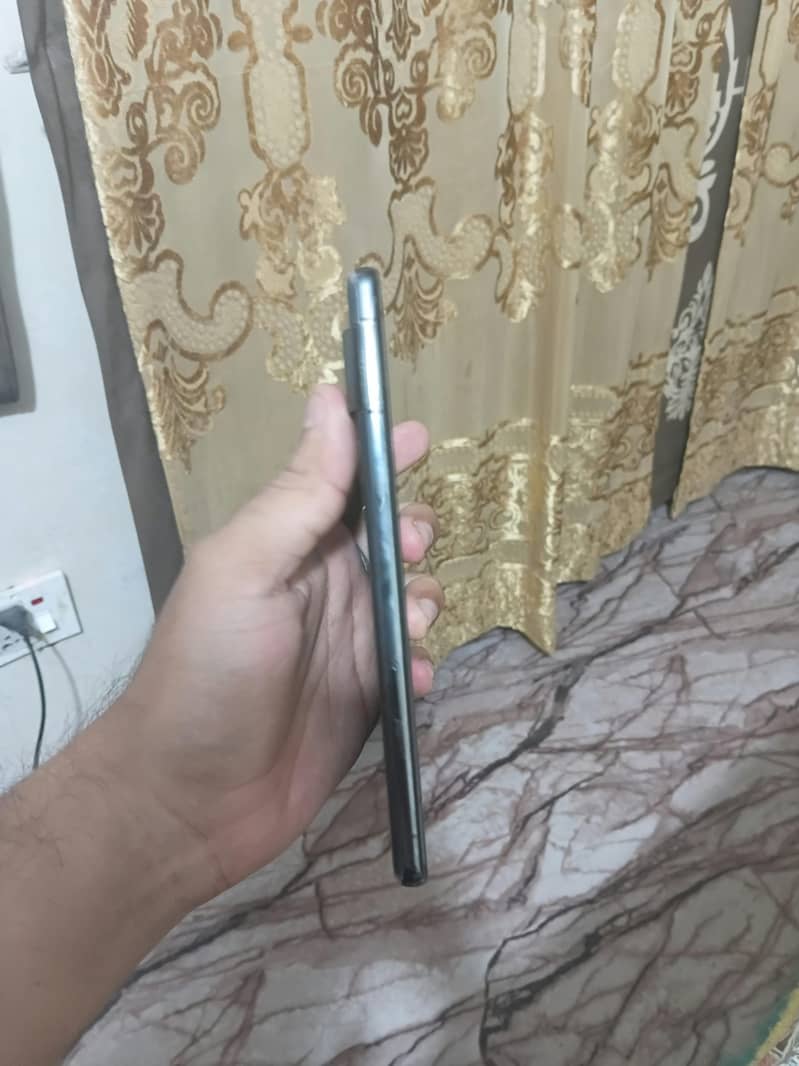Google Pixel 7 Pro 4