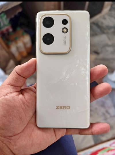 Infinix Zero 30