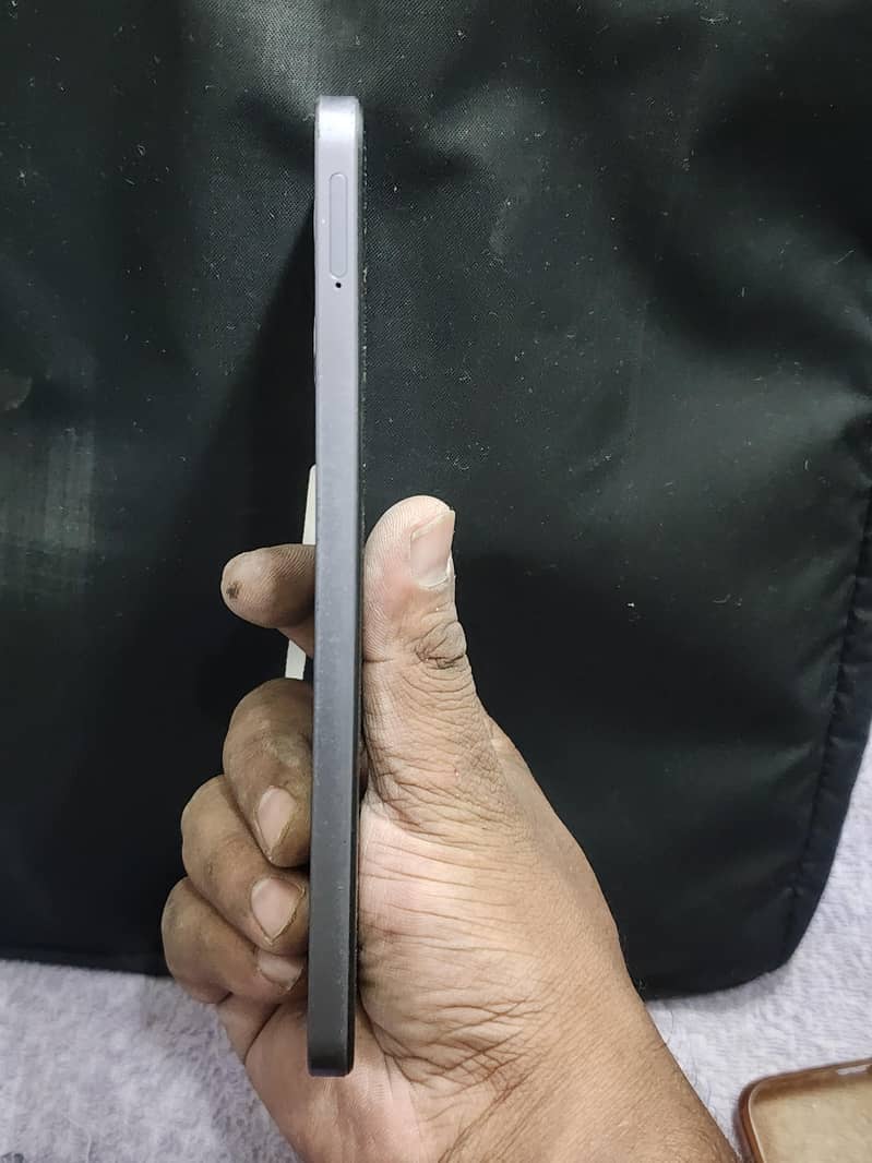 Realme Note 60 1