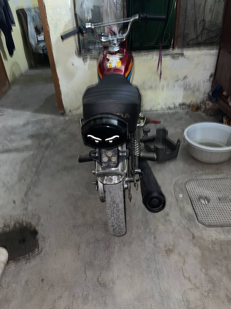 2016 model 1
