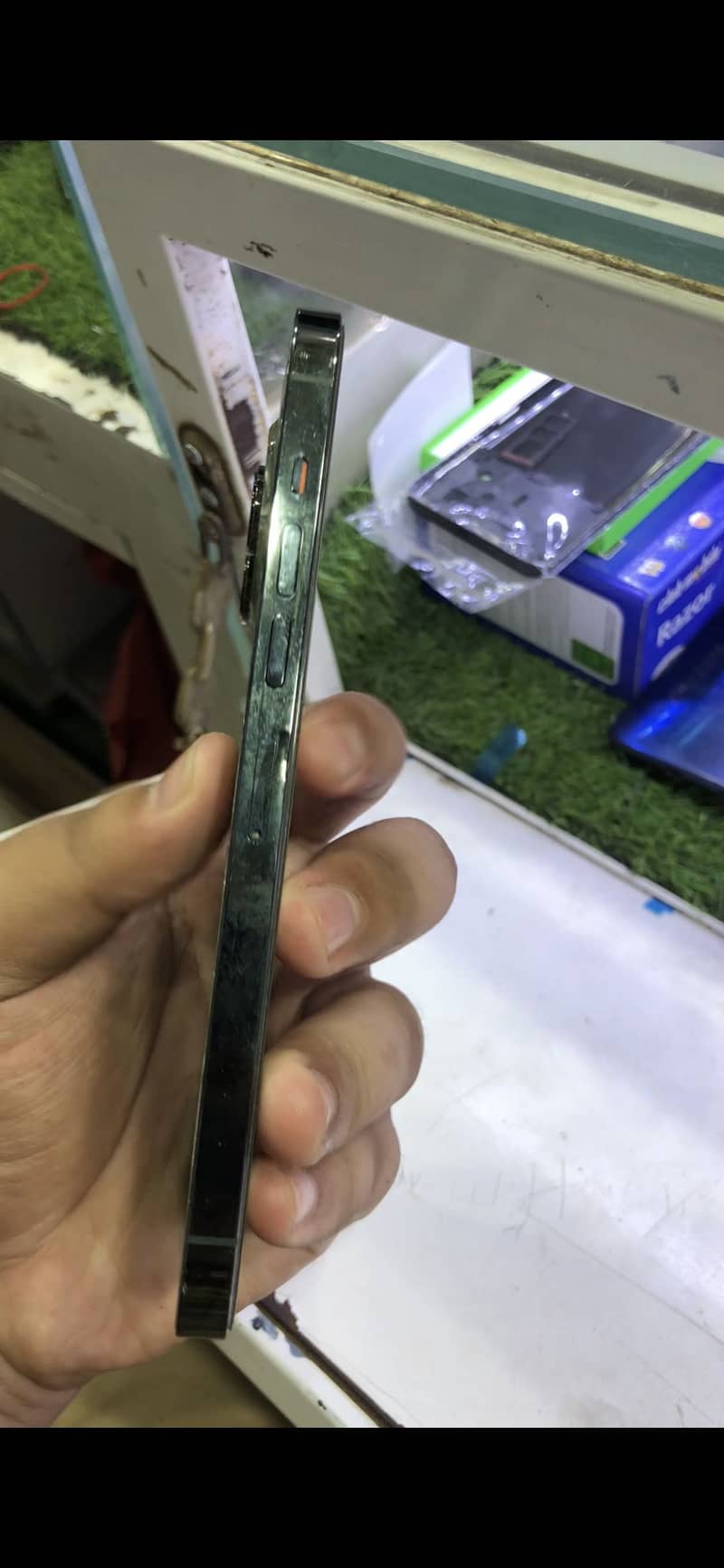 Iphone 13 pro max used 1