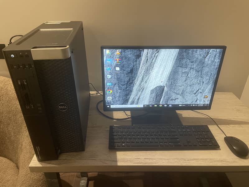 SELLING DELL PC 0