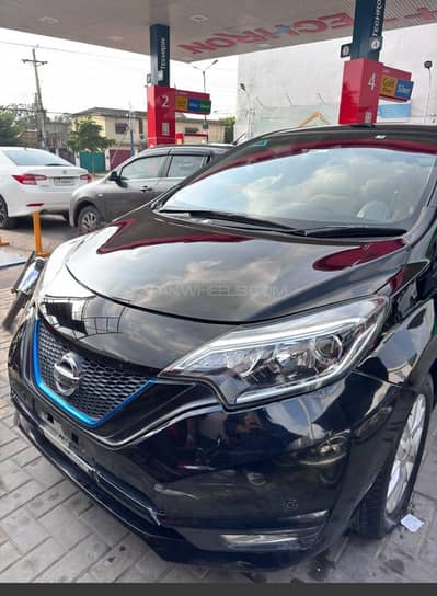 Nissan Note E Power 2017