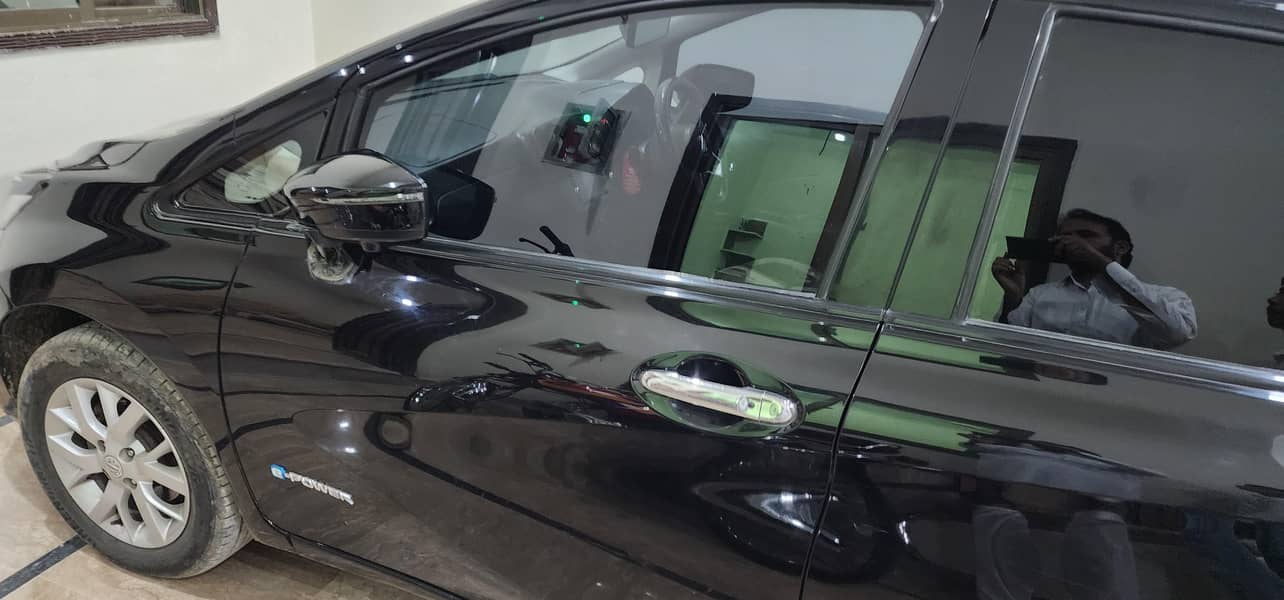 Nissan Note E Power 2017 9