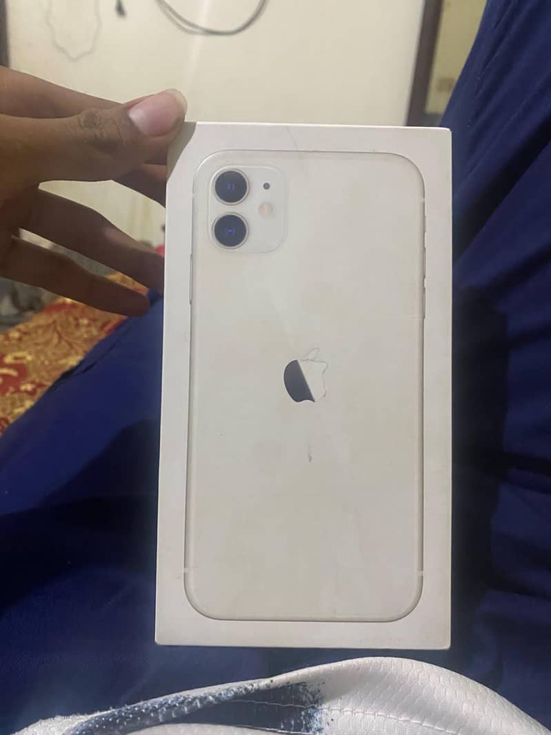 Apple iPhone 11 0