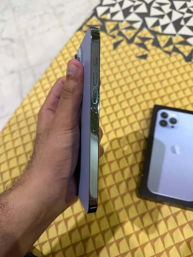 Apple iPhone 13 Pro Max 3