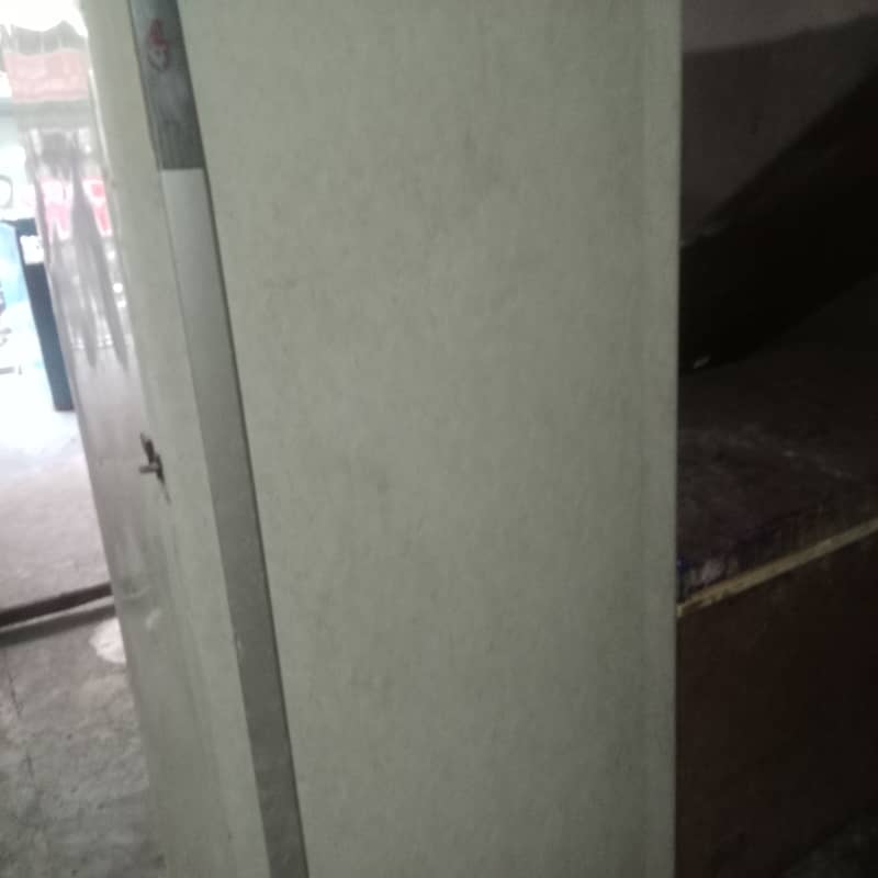 Vertical freezer 4