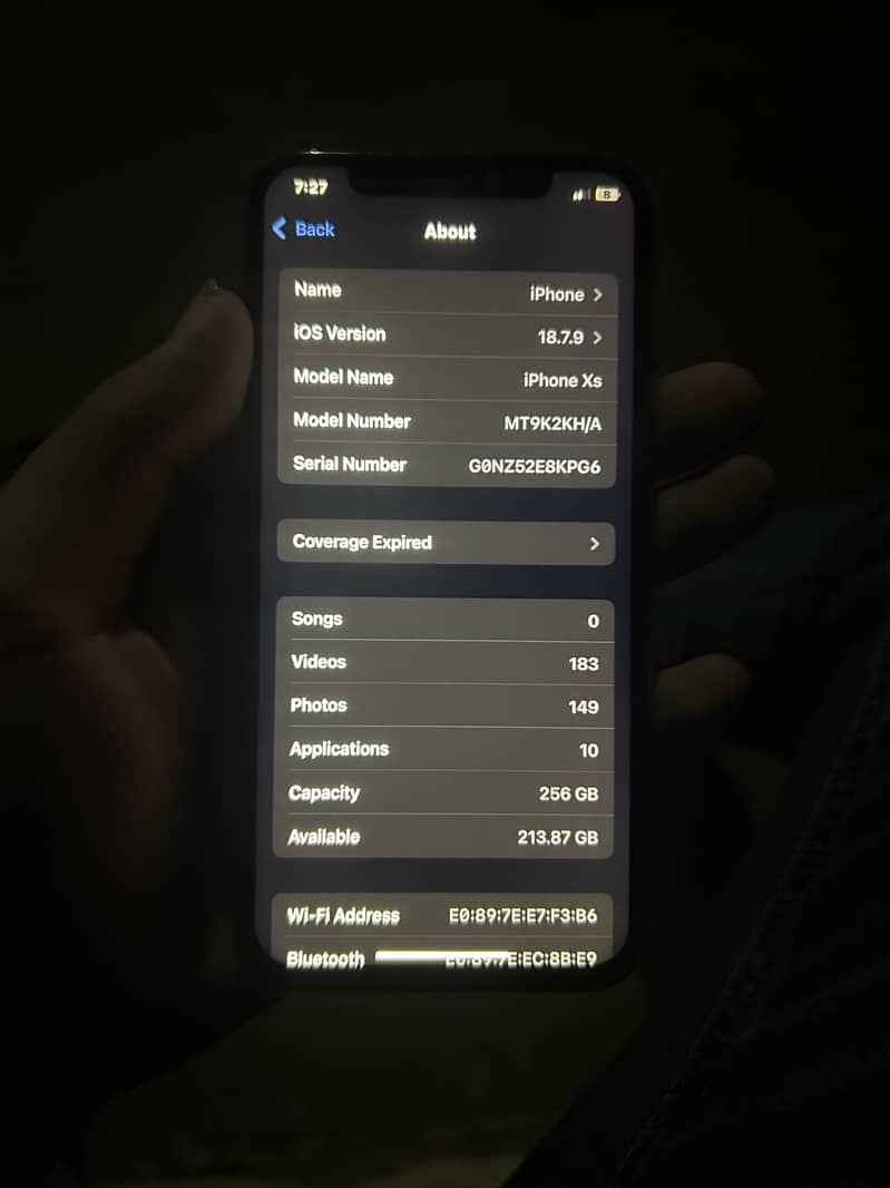 Apple iPhone XS 4