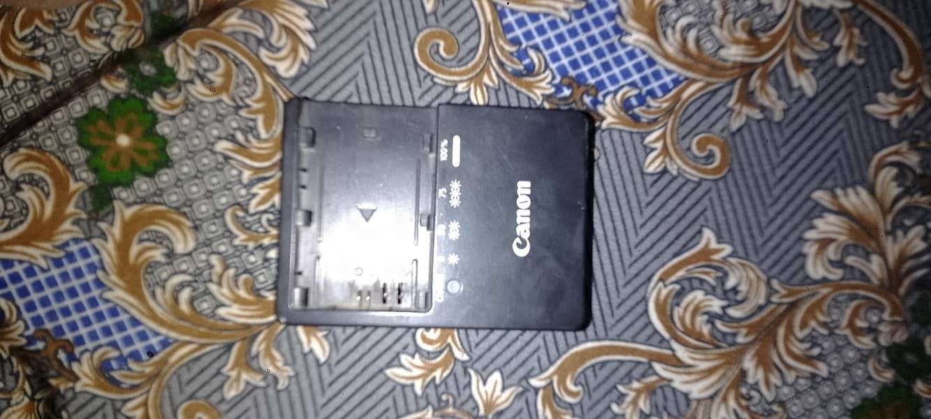 canon. 60D 6