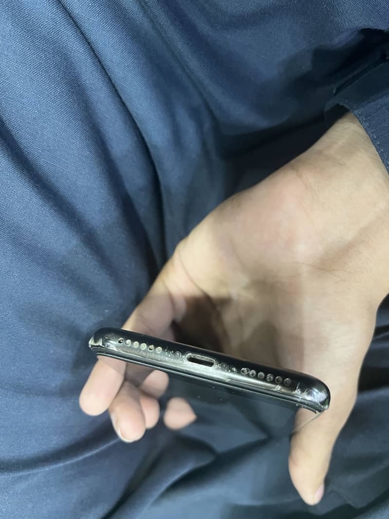Apple iPhone X 2