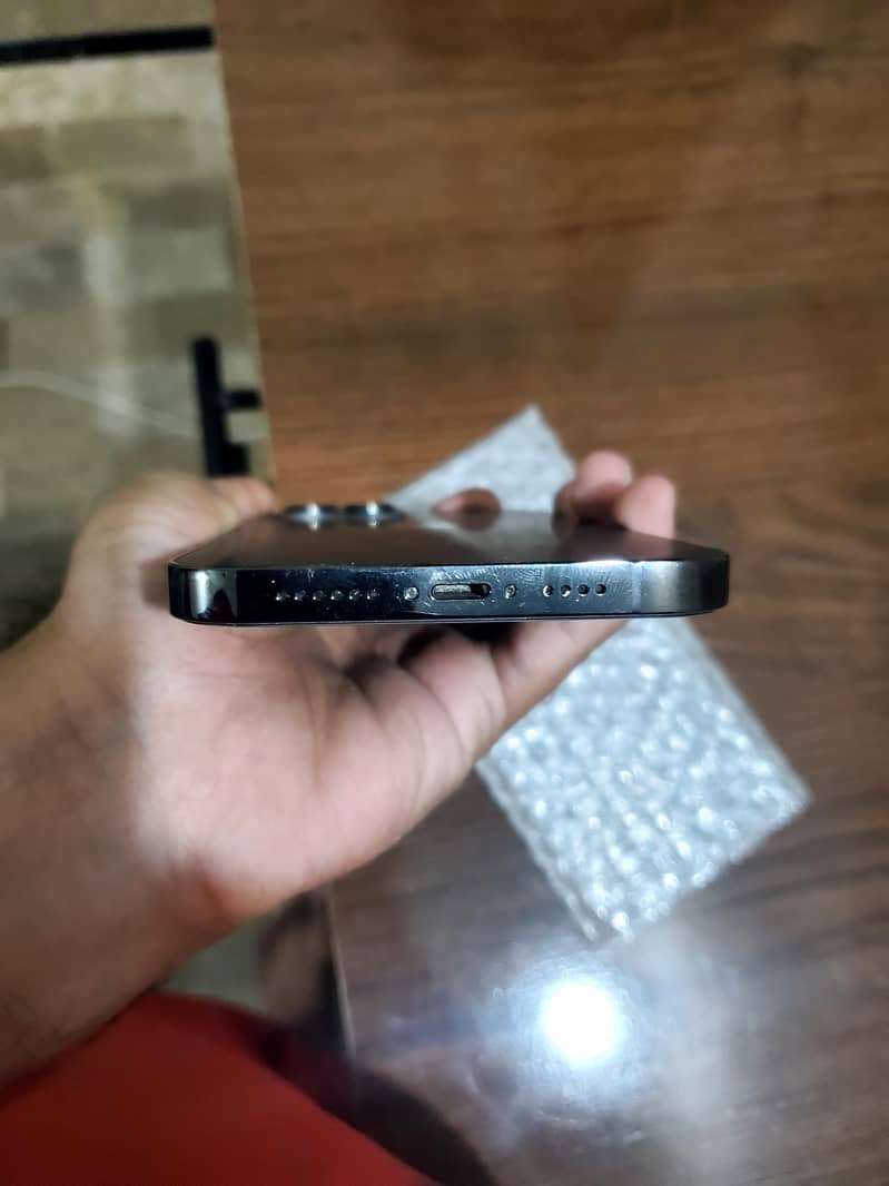 Iphone 12 Pro Max 1