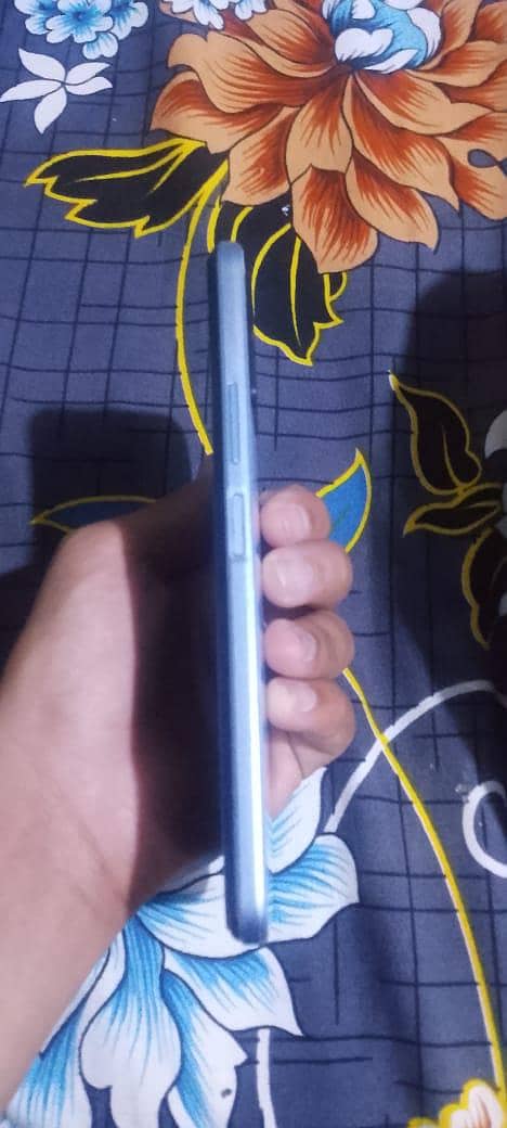 Vivo V21 2
