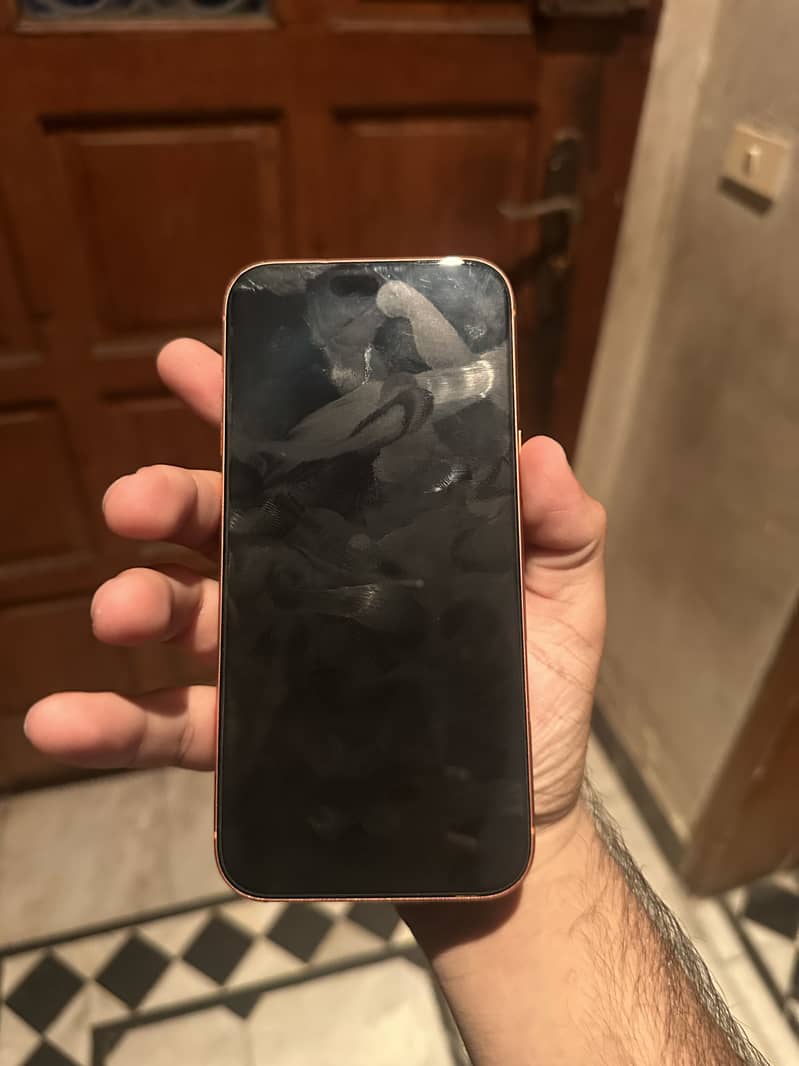 Iphone 17 pro max 1