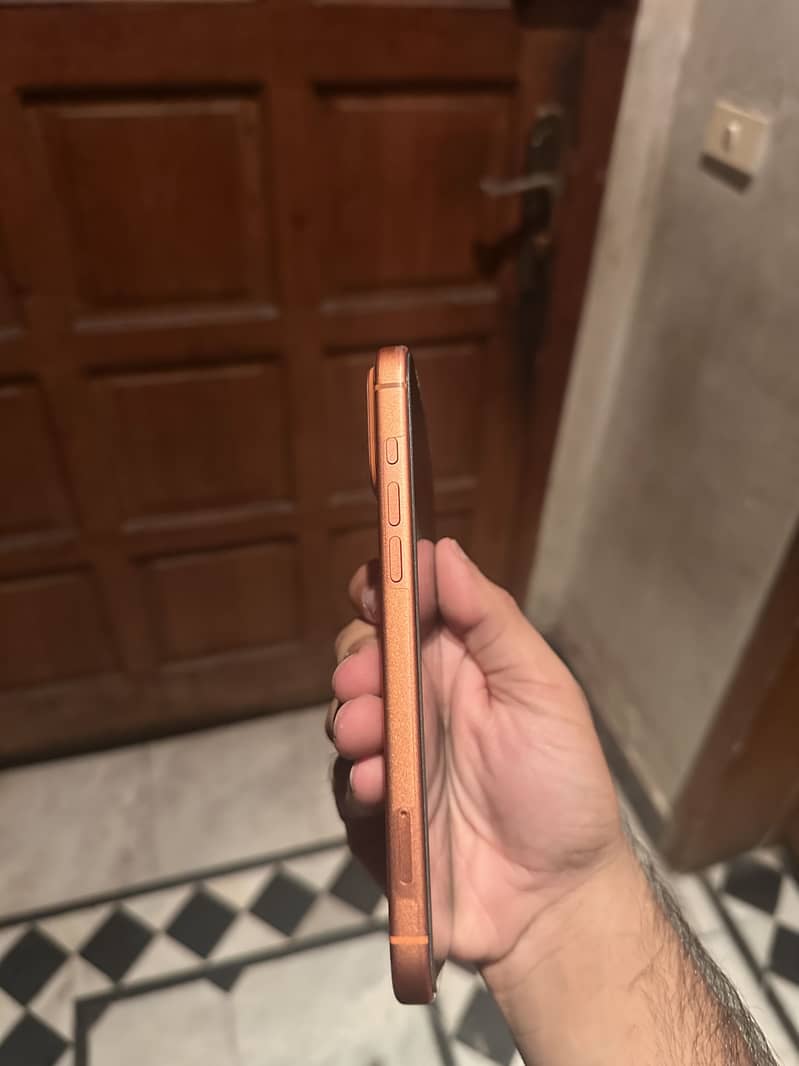 Iphone 17 pro max 5