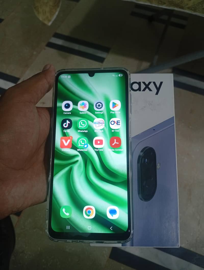 Samsung Mobile A07 4