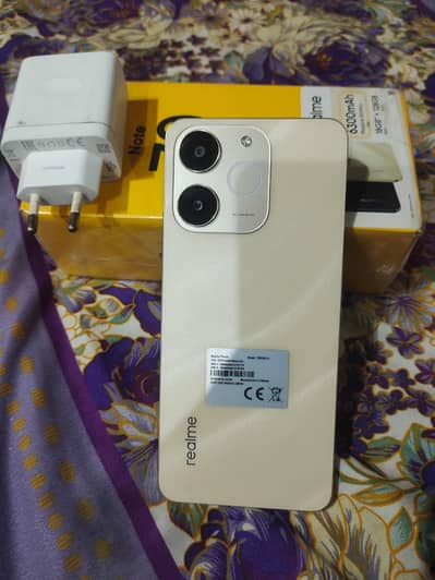 Realme Note 70