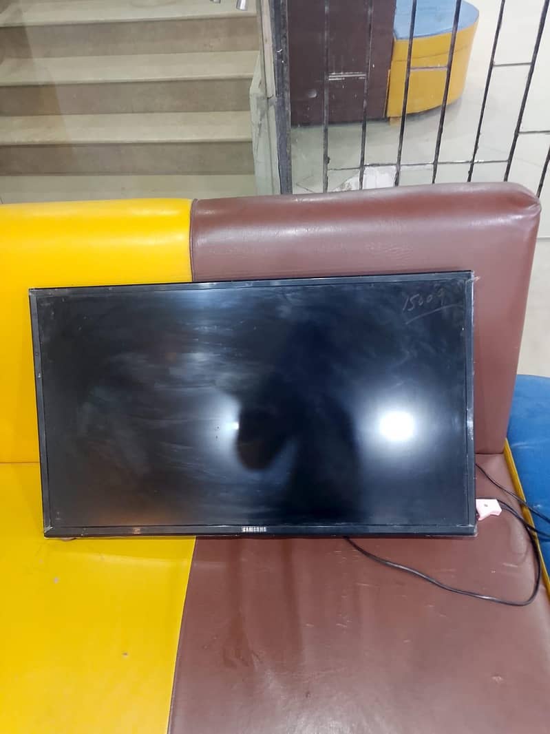 LCD tv 1