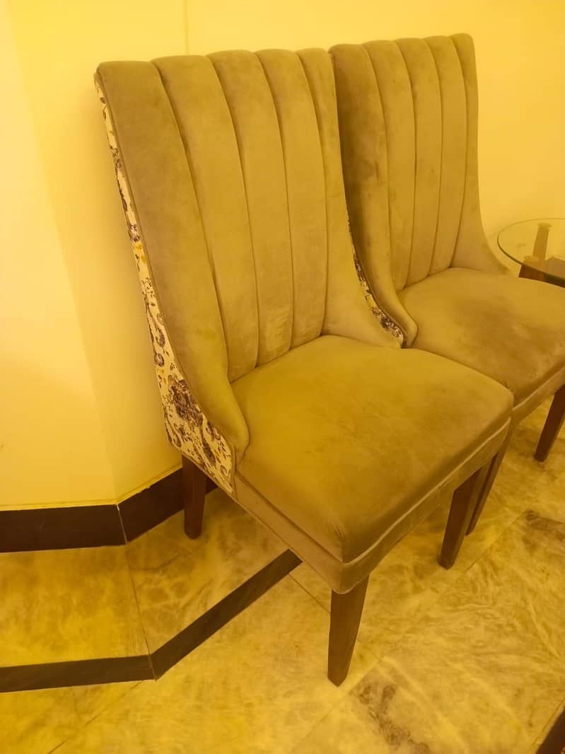 8 seater dining table 3