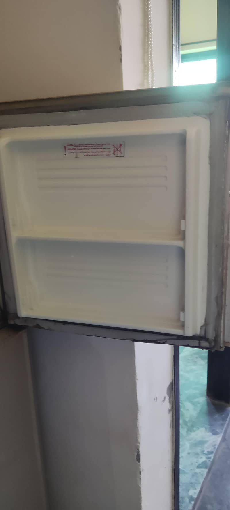 Pell Refrigerator 8