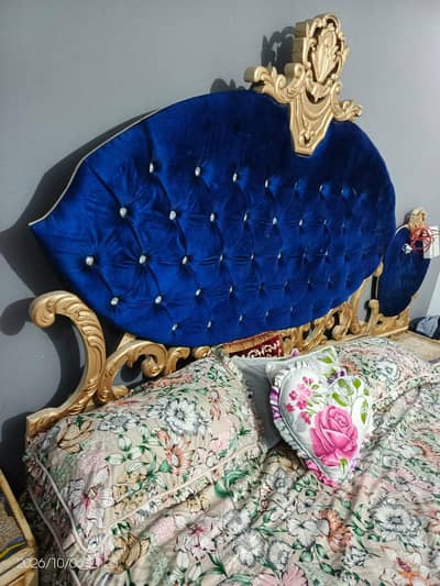 King Size Bed For Sale