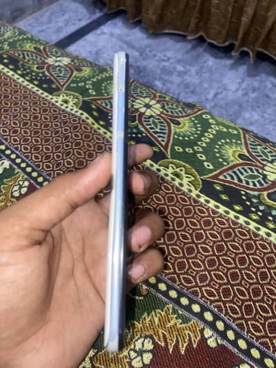 Samsung Mobile A50