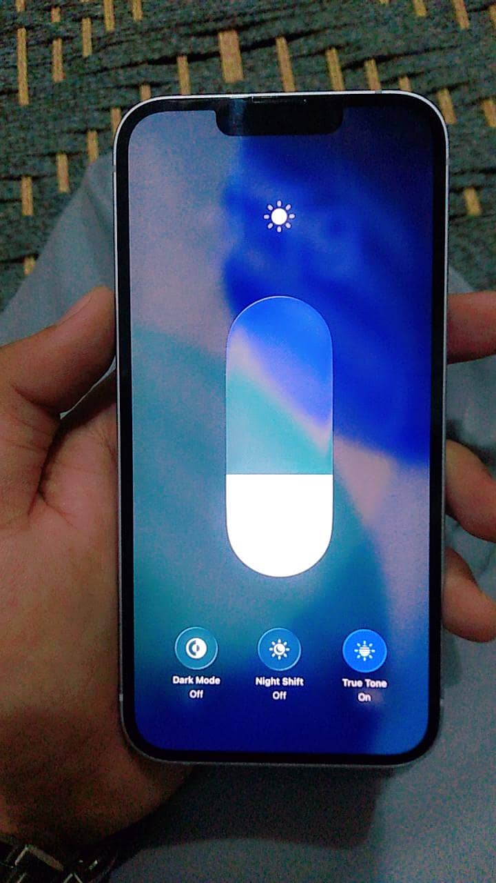 Apple iPhone 14 3