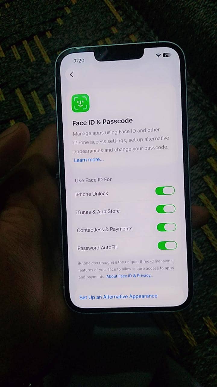 Apple iPhone 14 5