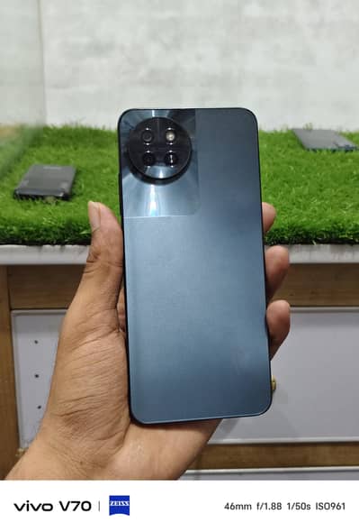 Itel S23 with box charger