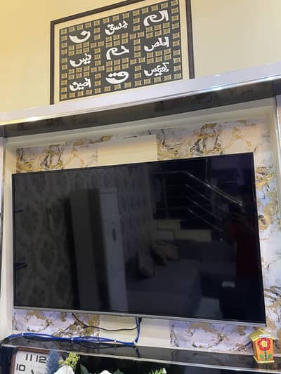 TCL ORIGINAL 55 INCHES LED Minor Defect (Lines on right side)